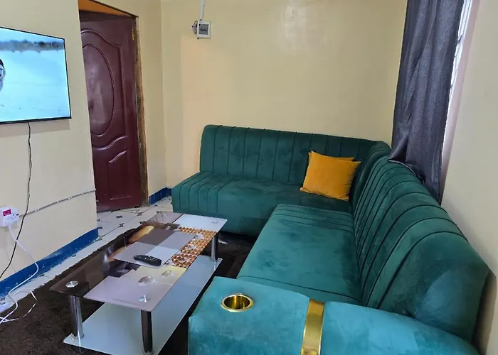 Maloca Stay Near Jkia Embakasi Fedha